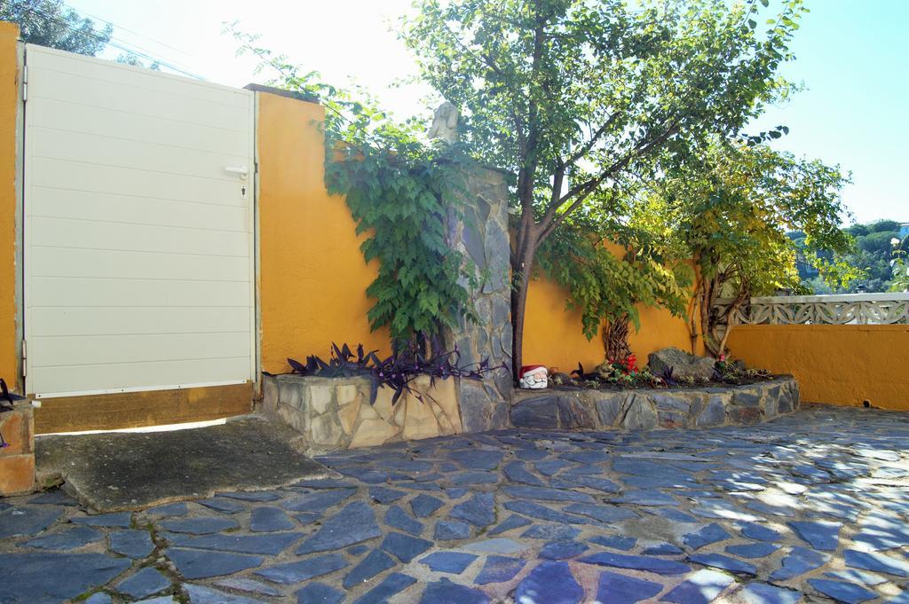 Villa Doris Lloret de Mar Ngoại thất bức ảnh